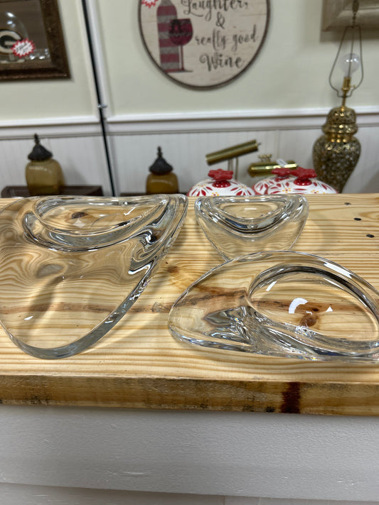 Serving dishes glass set 3 (1 large and 2 small) oval shaped