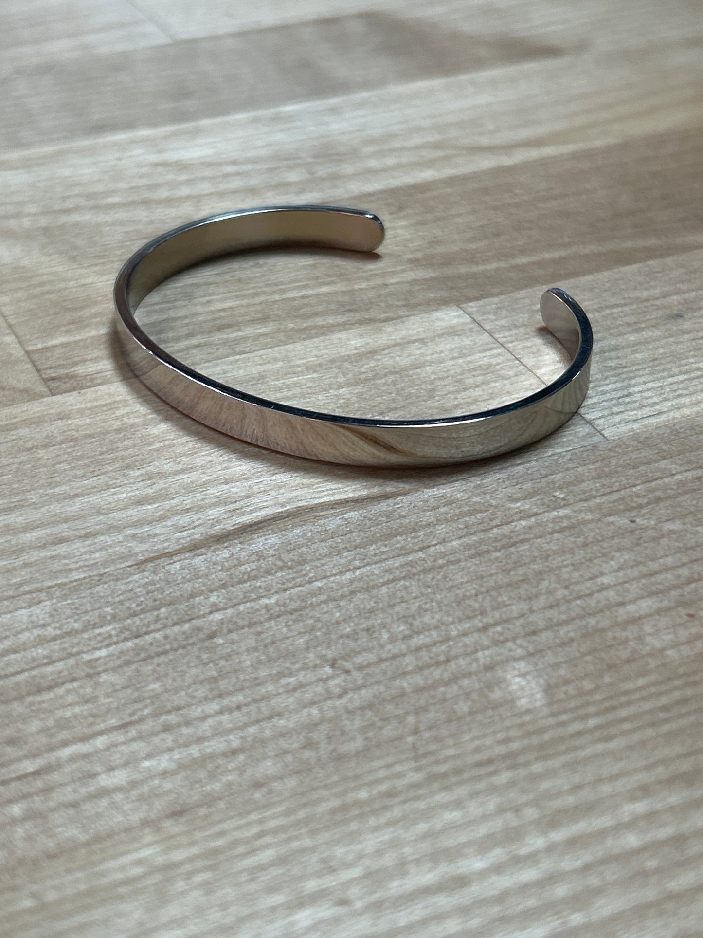 Never Give Up Bracelet