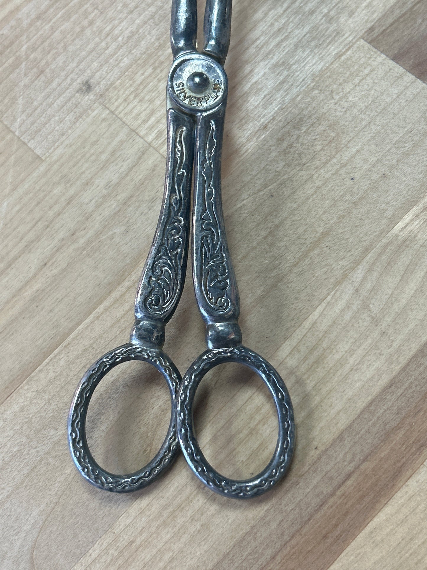 Vtg Silverplate Zinc Alloy Tongs Salad Pastry Sandwich Cake Bread Roll Server