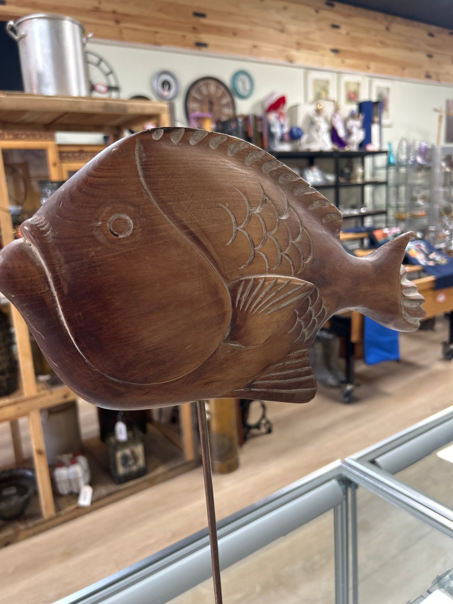 V Sarreid Ltd. sculpture from 1977, wooden fish mounted on a brass stand