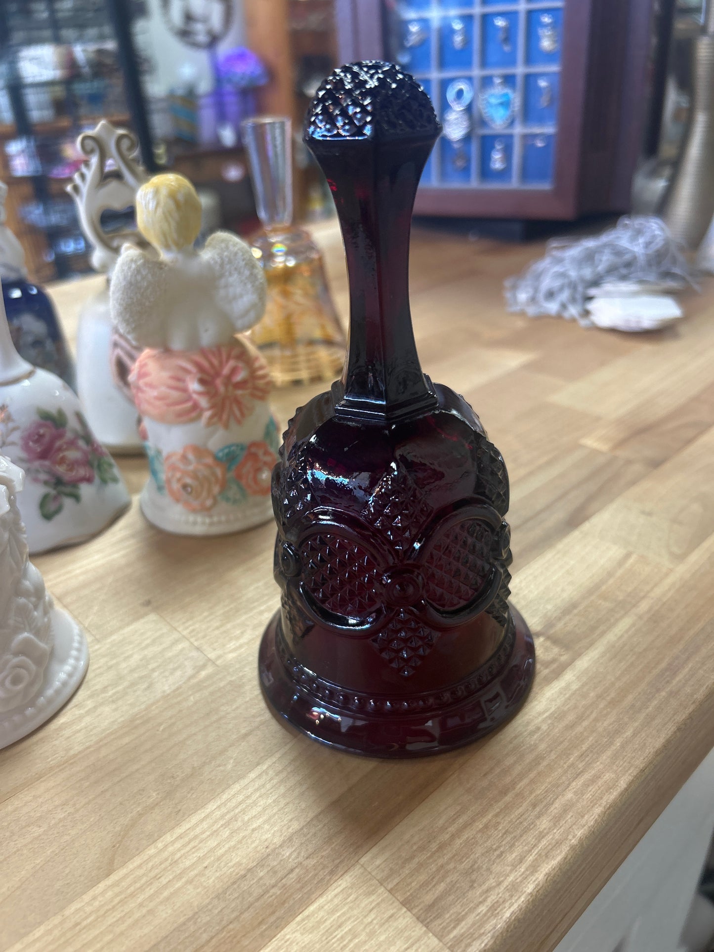 Vintage Avon 1876 Cape Cod Collection Ruby Red Glass Bell (0804)