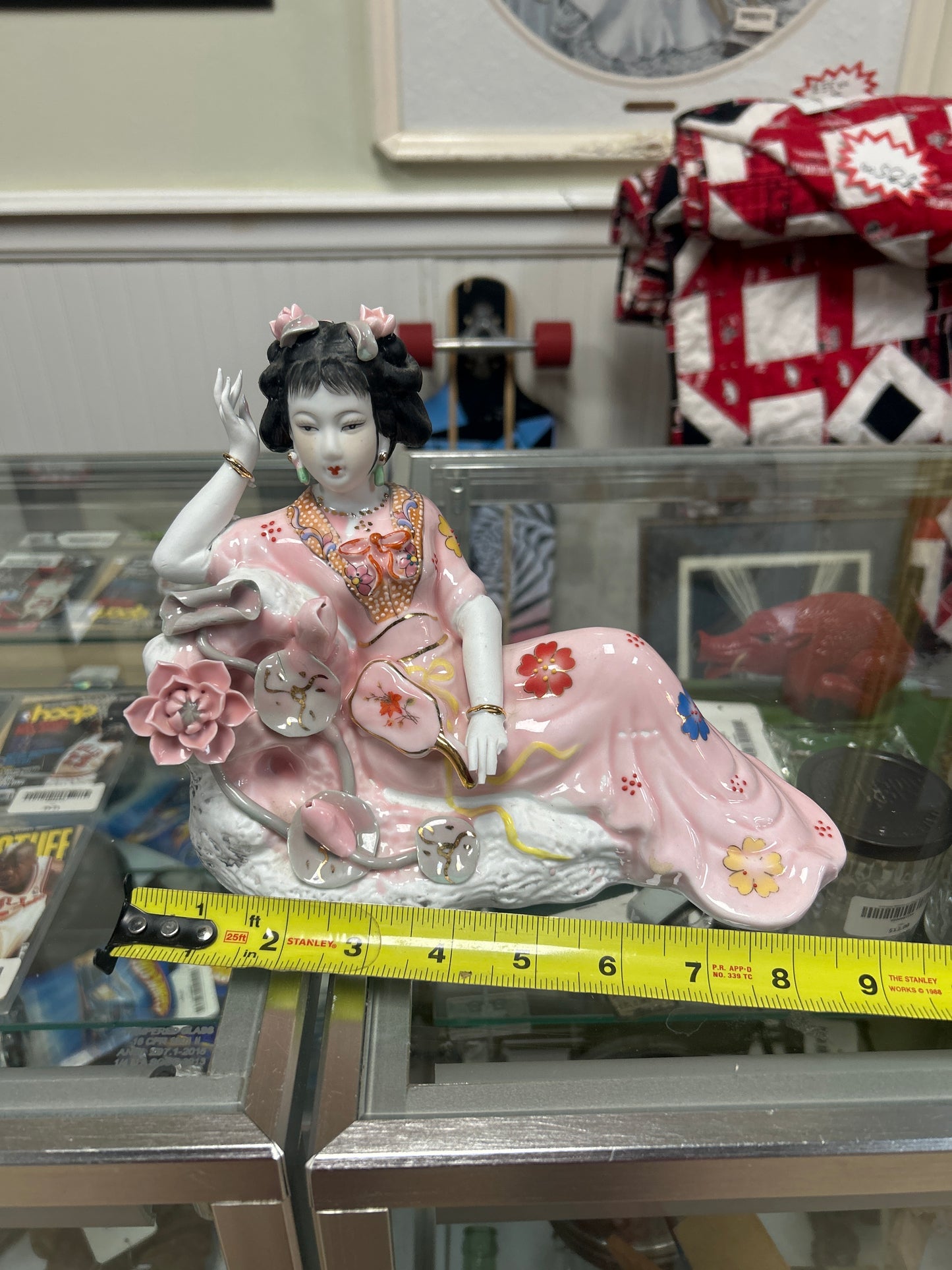 Japanese Geisha Porcelain Figurine Statue Floral