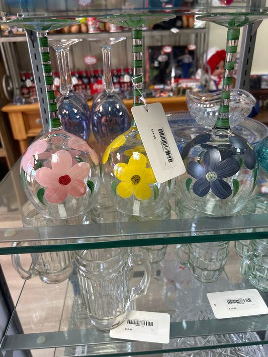 Country Garden Home Essentials Wine Glasses~~3
