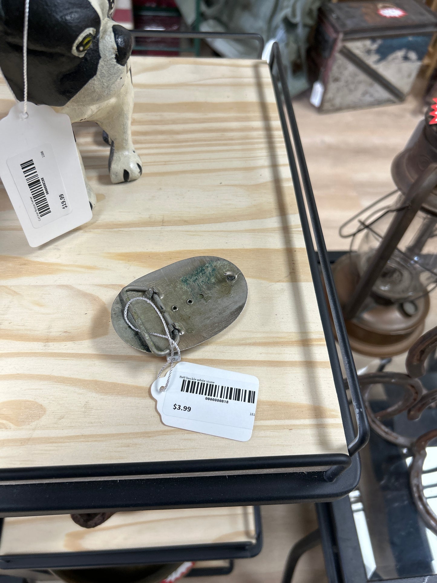 Belt buckle white stone