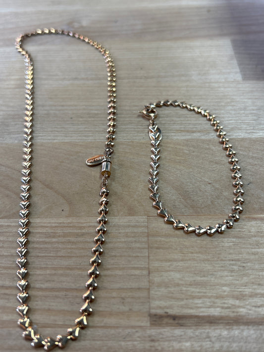 Parkland Heart Necklace w/ Bracelet gold tone (preowned)