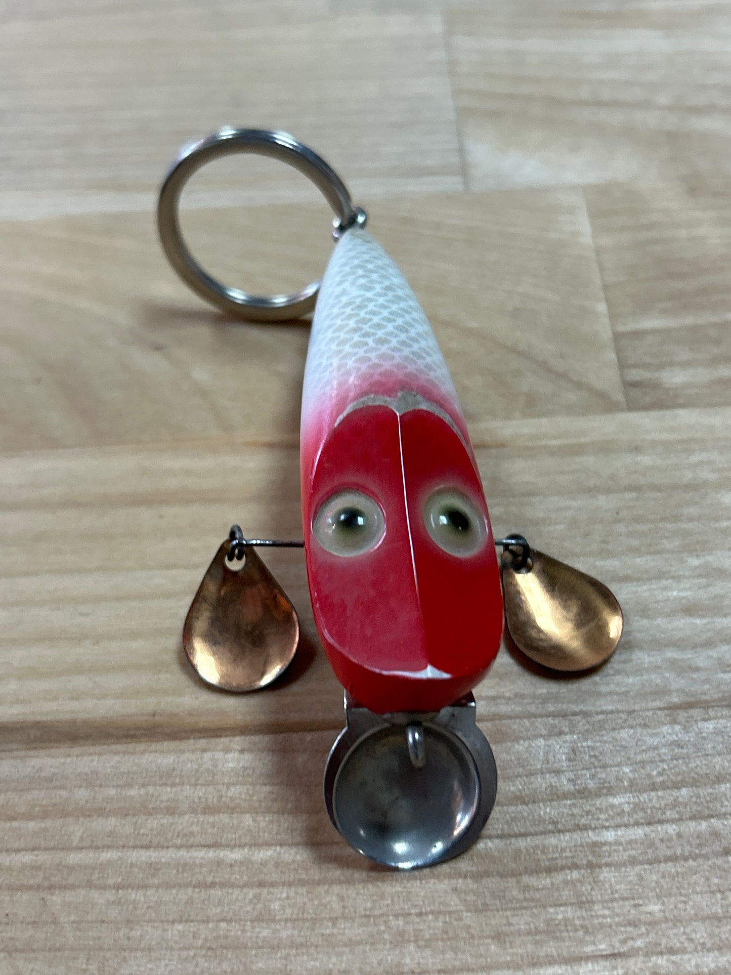 Fishing Lure Keychain R/W