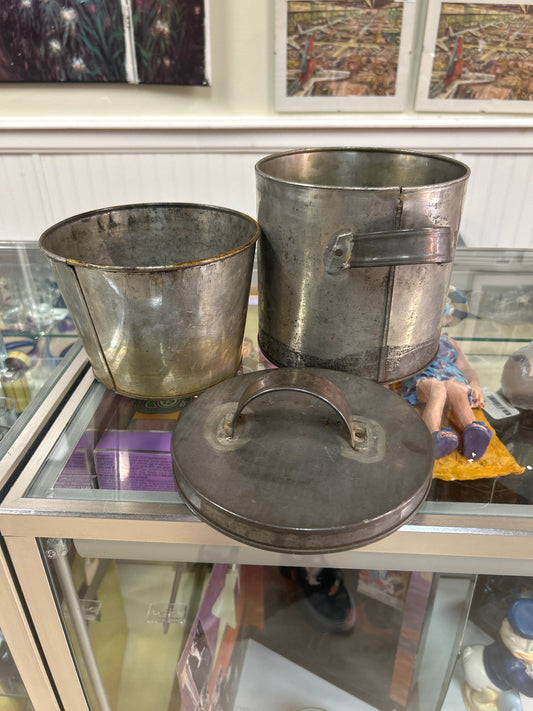 Vintage Ice Bucket (decor)