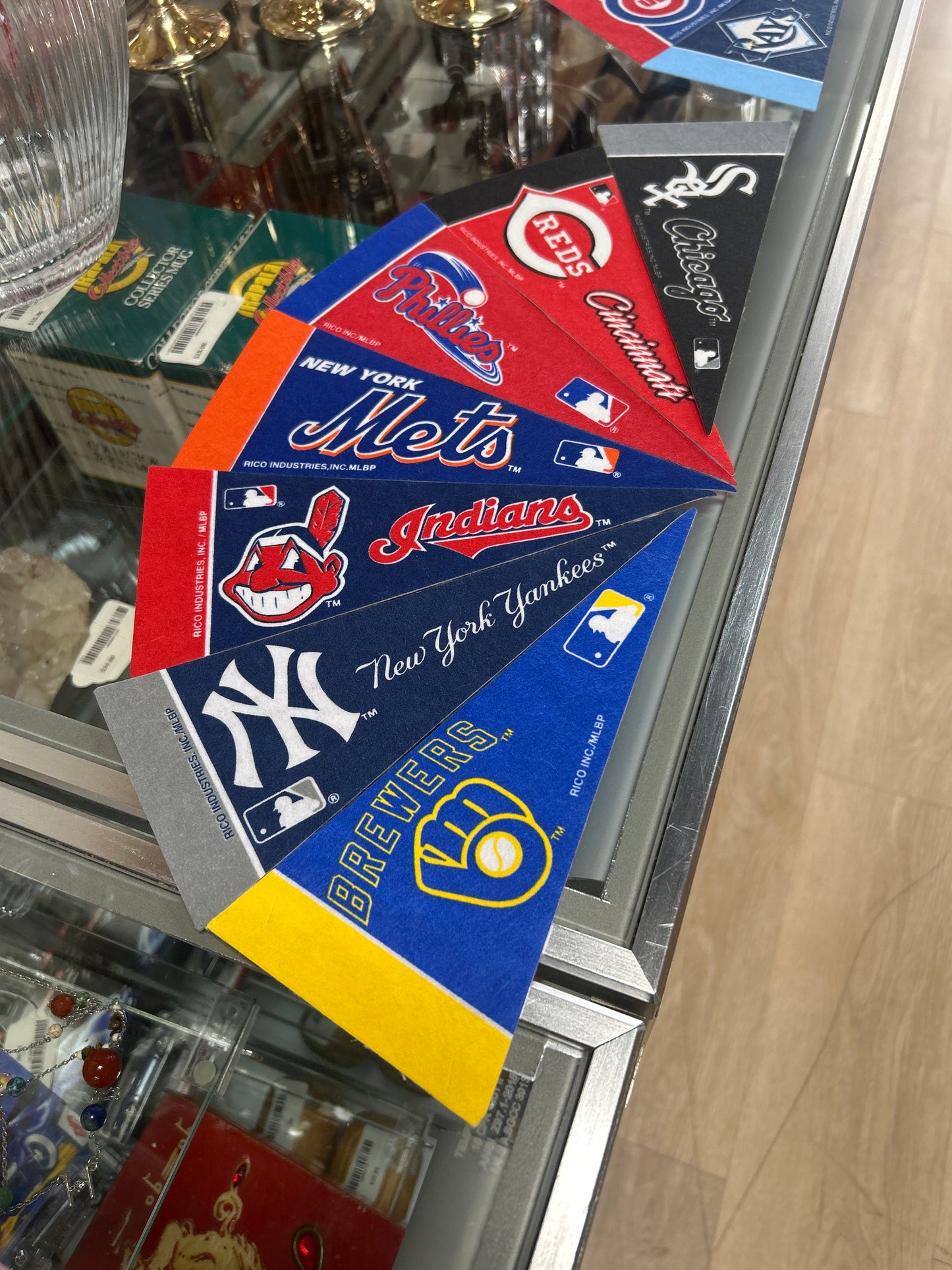 VINTAGE RICO MINI PENNANTS BASEBALL 22 TOTAL