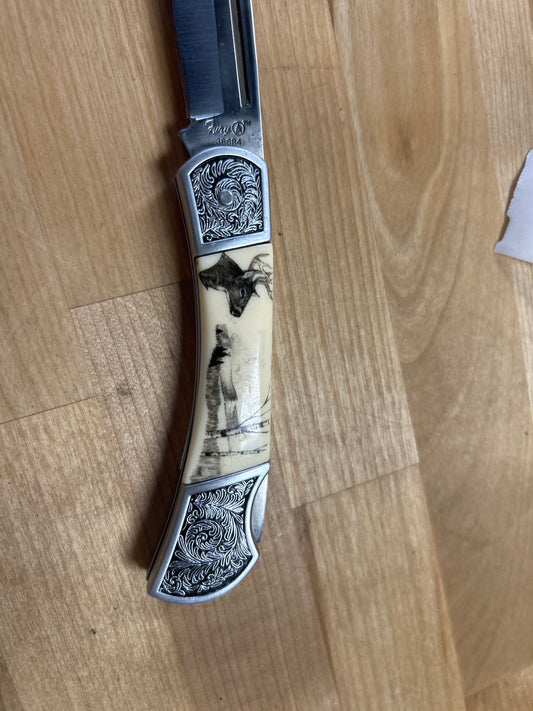 Fury Knife Whitetail Preowned