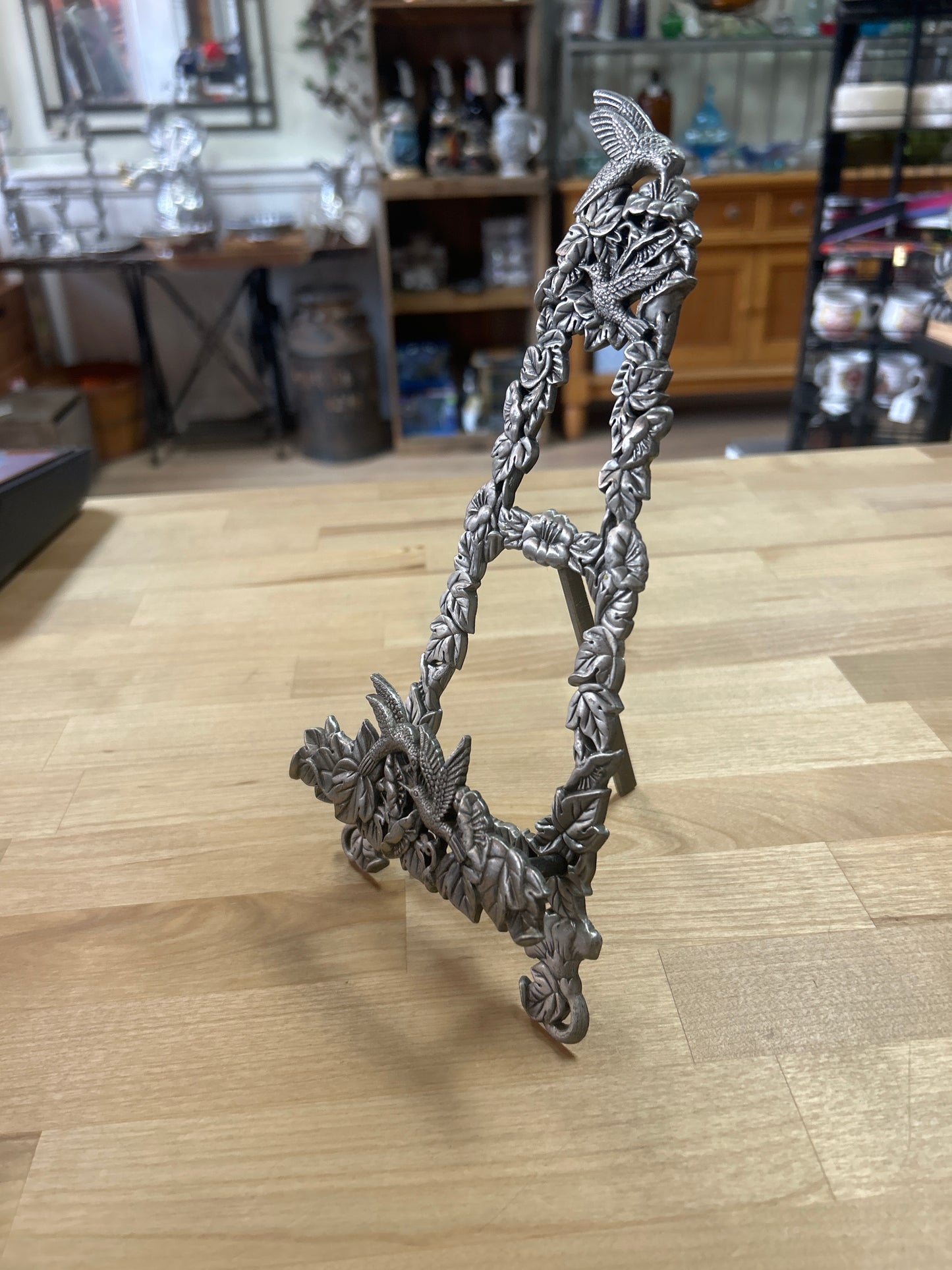 Ornate Pewter Hummingbird Easel/Stand-floral Vines- Plate/ Picture Holder Decor 9”