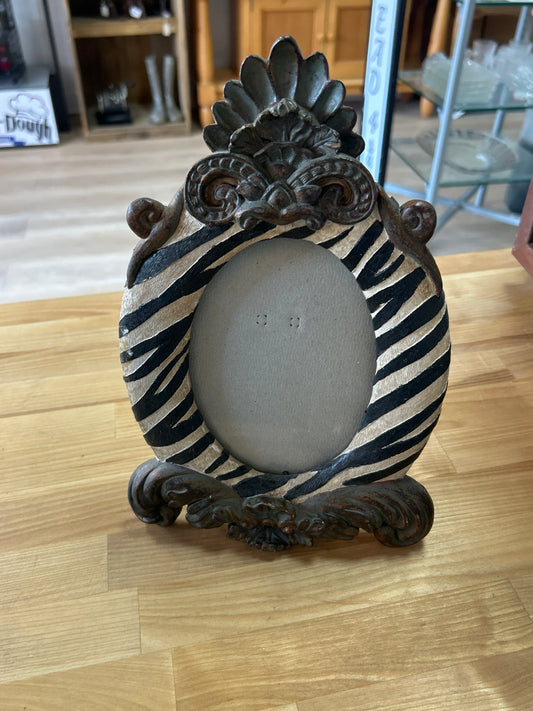 Zebra frame (heavier)