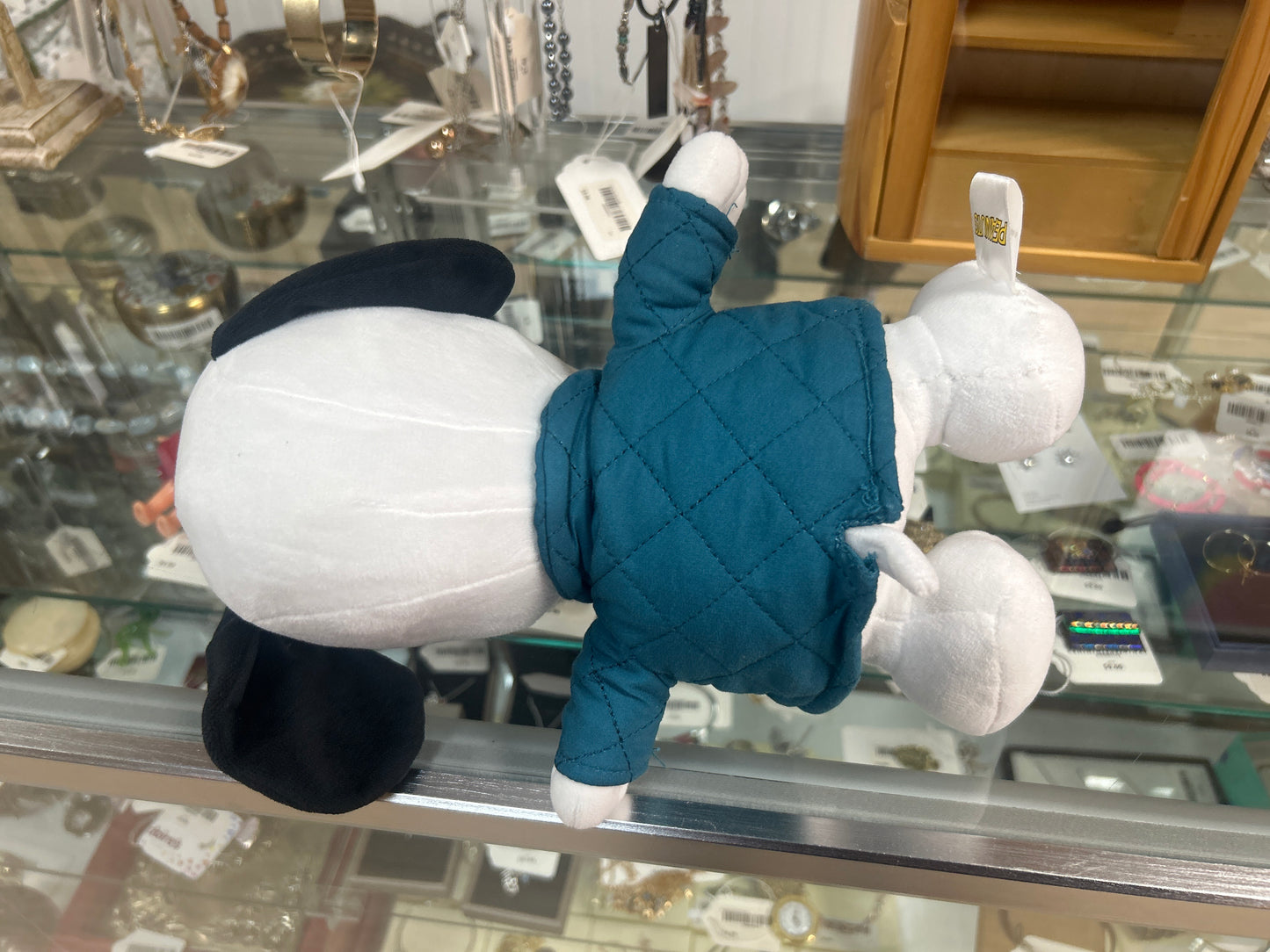 Snoopy plush toy wearing a blue puffer coat Pre-owned. Excellent Shape