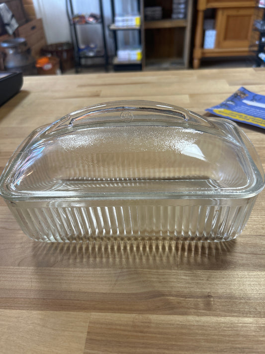 Vintage Westinghouse (marked) dish with a lid (804B)