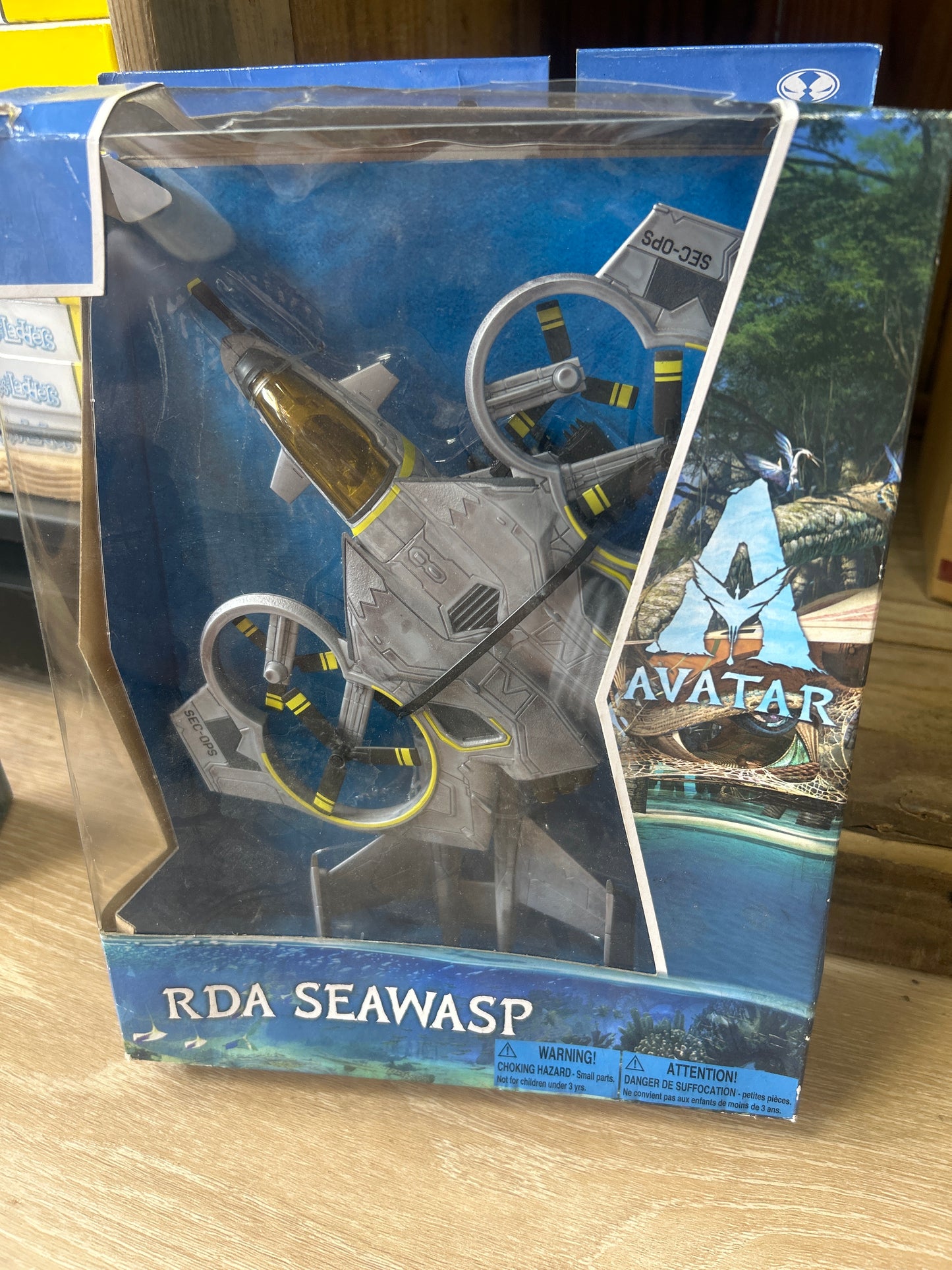 Avatar Lot 5 Boxes “World of Pandora” (boxes are rough) but NOS
