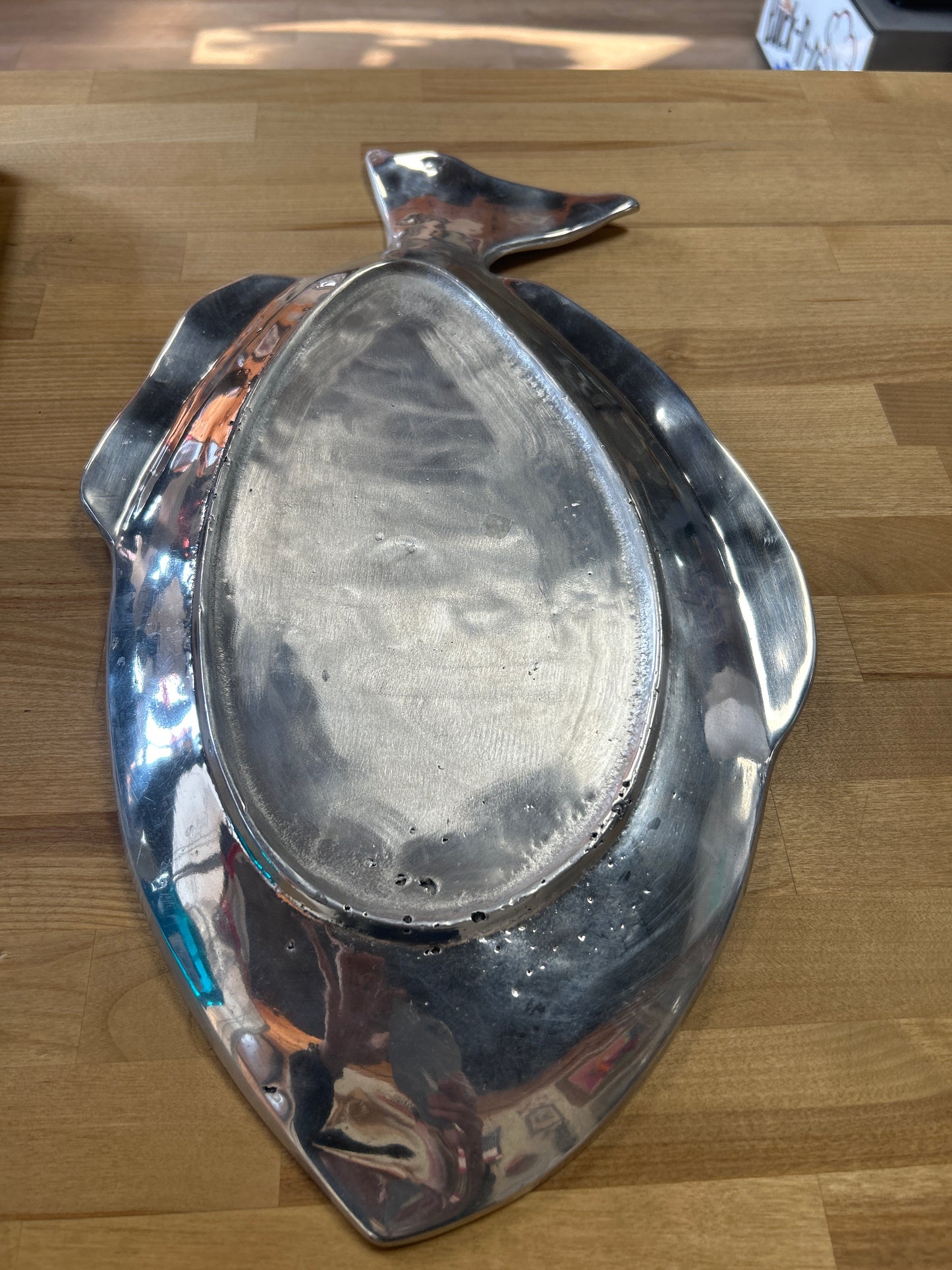 Vintage Aluminum Fish Platter/ Tray (20” nose to tip of tail)