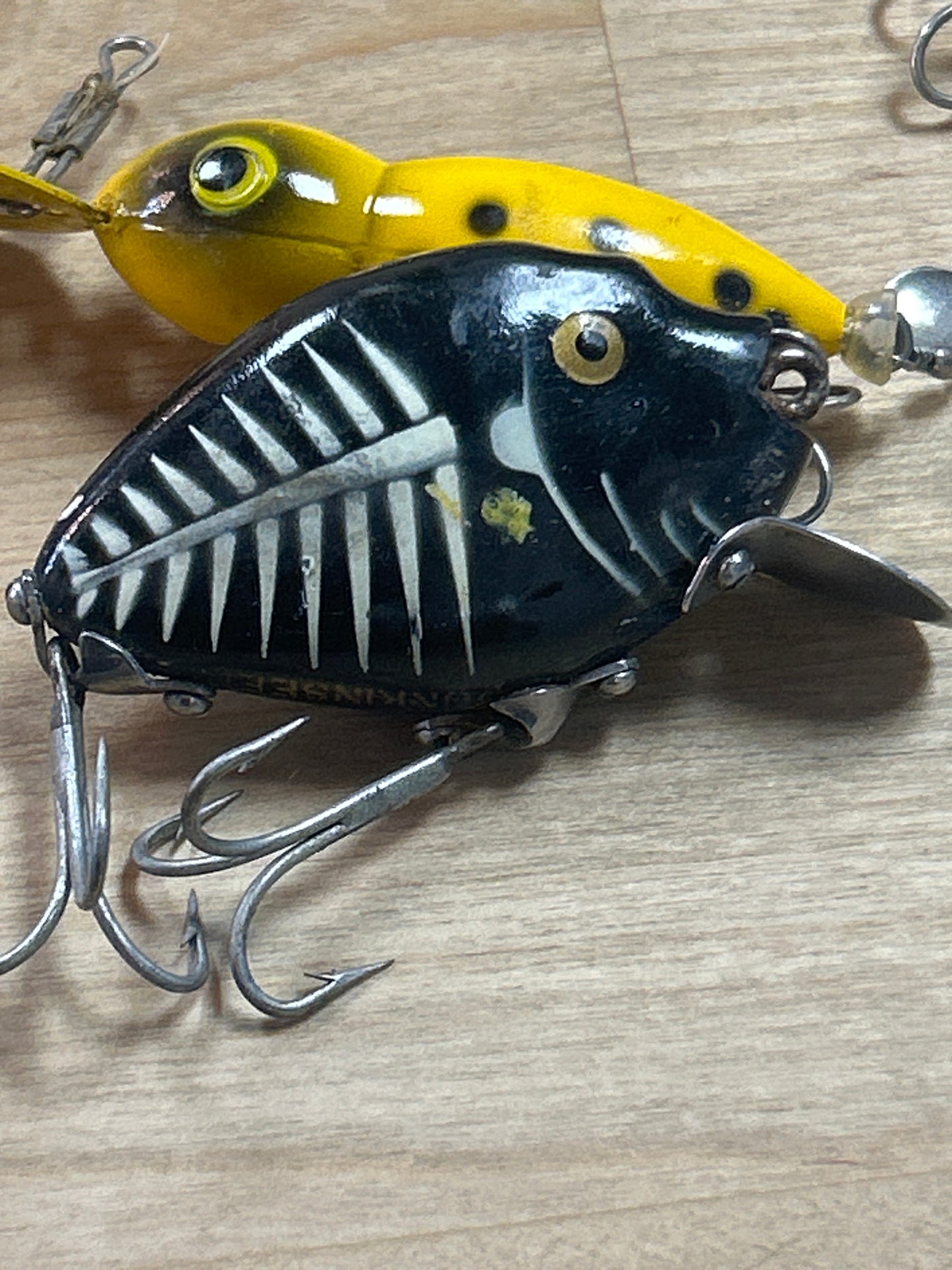 VINTAGE HEDDON PUNKINSEED LURE BLACK/WHITE (tackle box find) See Photos for condition