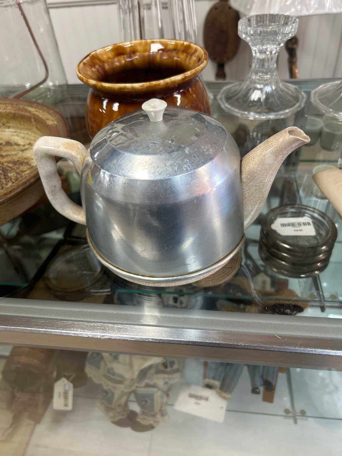 VINTAGE RANMARU POTTER'S SELECTION TEAPOT WITH COZY (nicks on spout small)