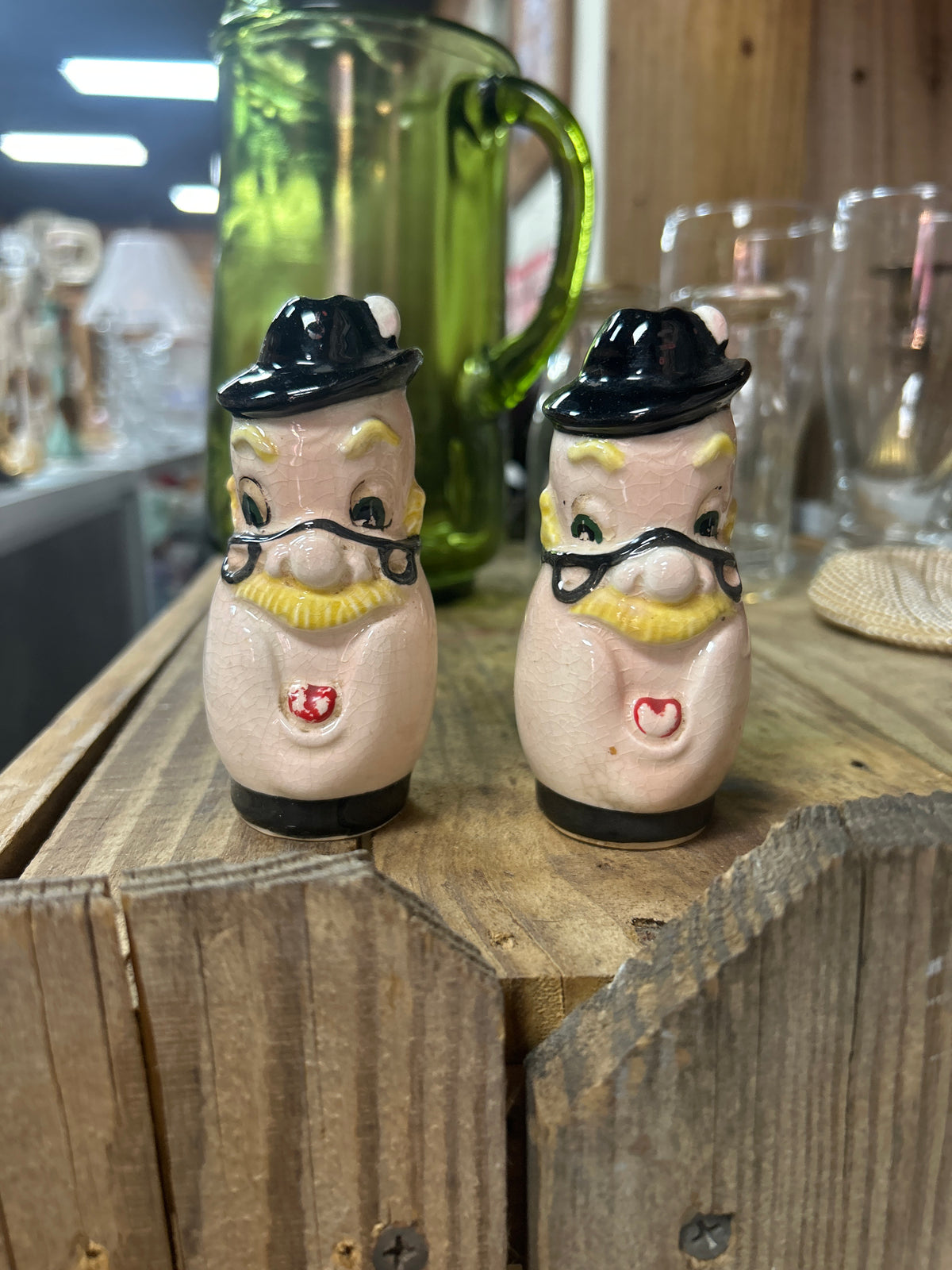 Vintage 1950s Shafford "Charley Weaver" salt and pepper shakers