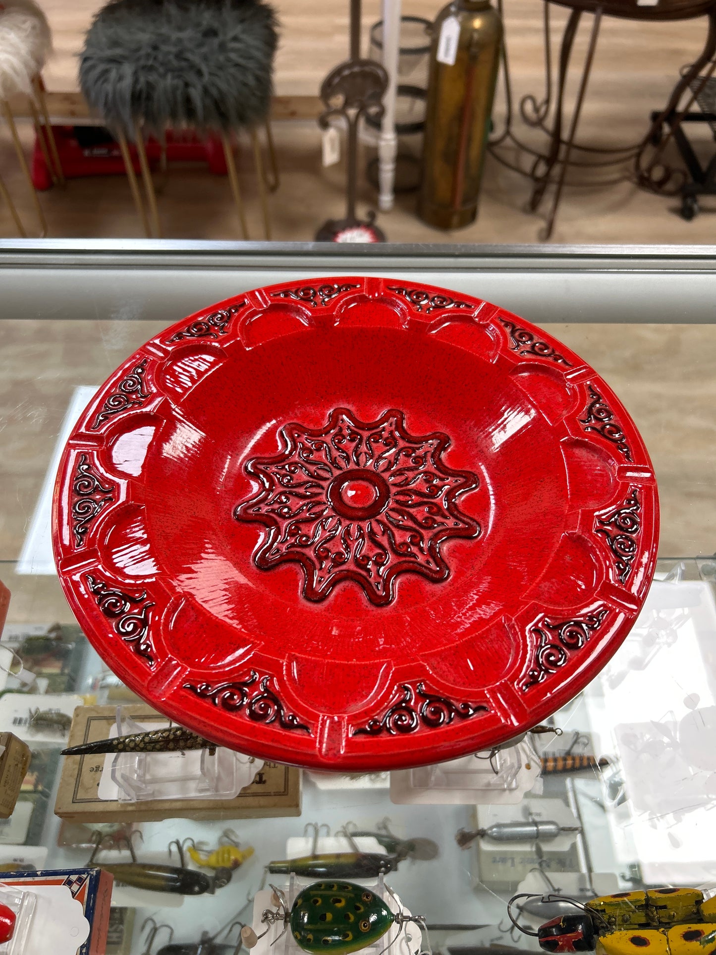Ash tray