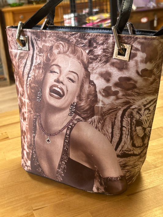 Marilyn Monroe Hand Bag (preowned but excellent condition)