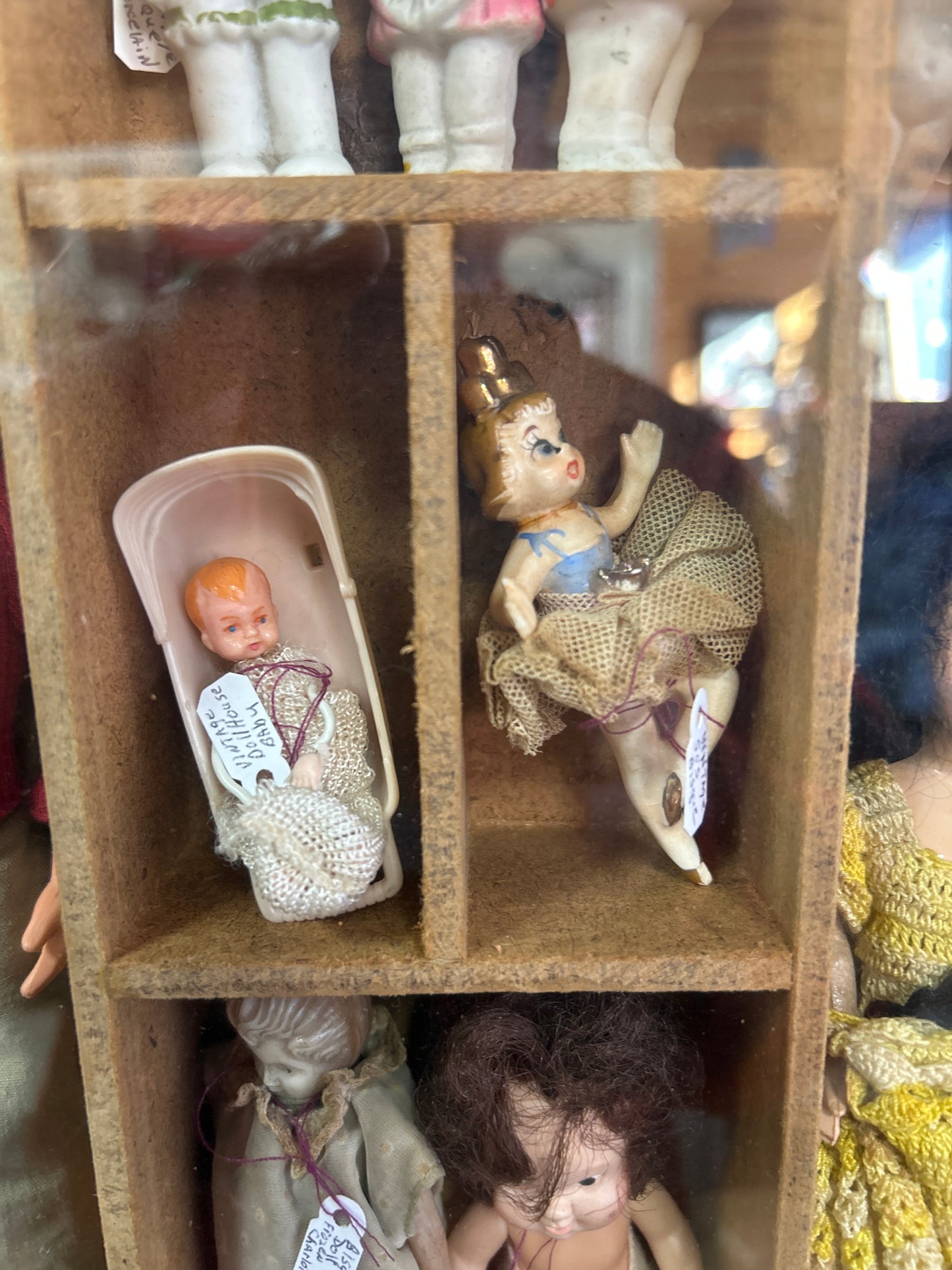 Vintage/Antique Miniature Doll collection in case