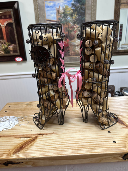Wine corks in ladies wire boot (ea)