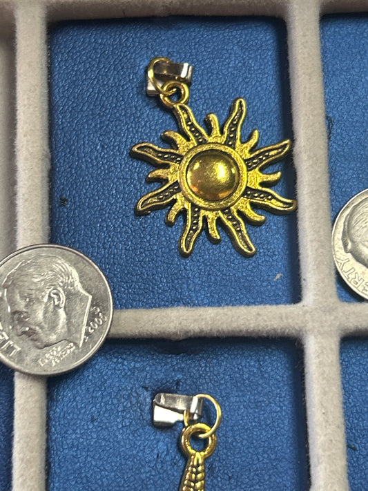Charm (sun)